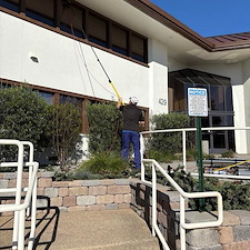 Commercial Building Wash and Window Cleaning in Redding, CA 1